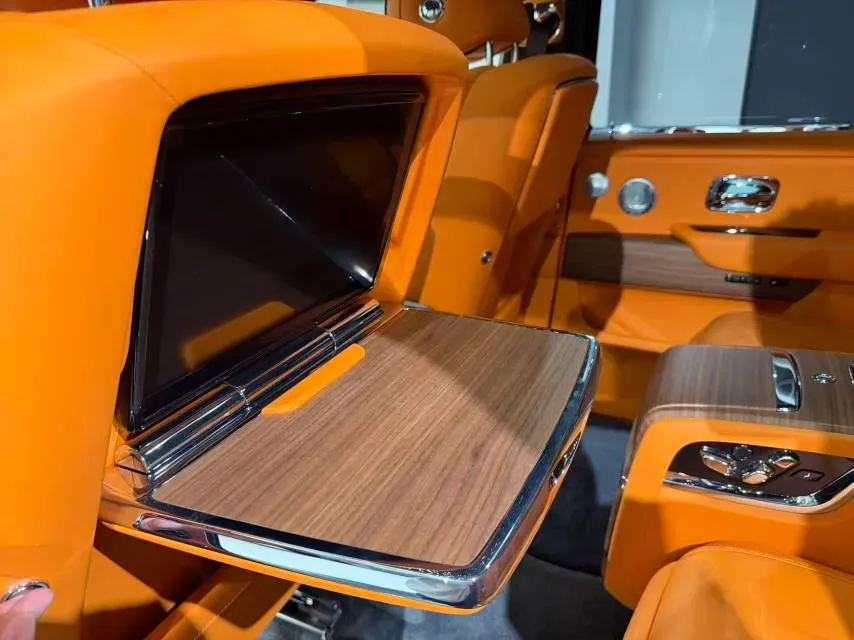 2024 Rolls-Royce Cullinan 6.7T 571HP V12 8AT,autocango,china used car exporter,china ev exporter,chinese used car exporter,chinese used ev exporter