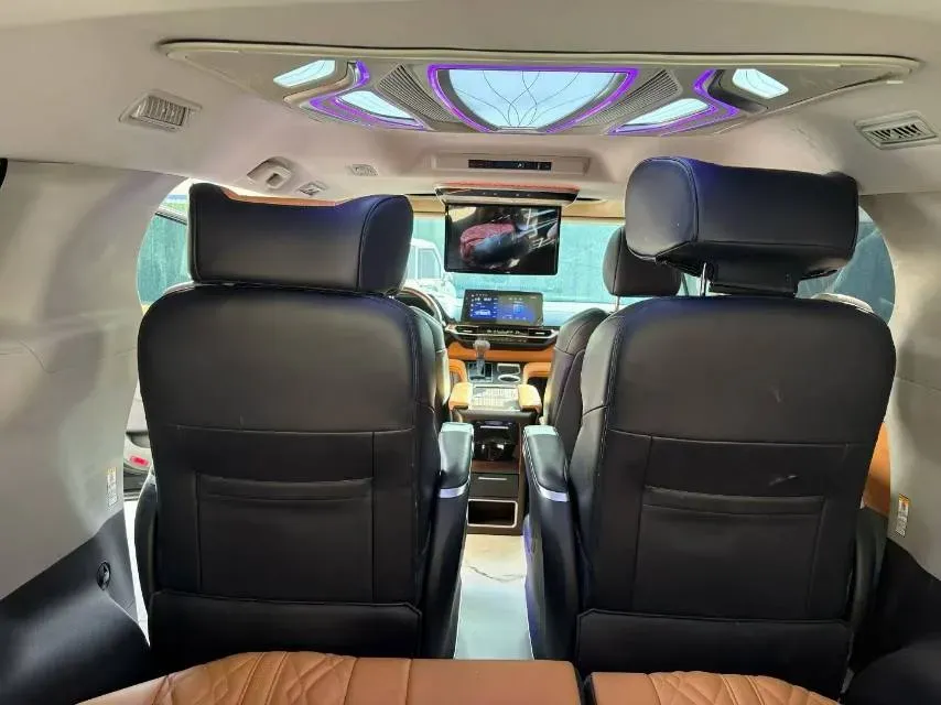 2023 Toyota Sienna 2.5L 189HP L4 E-CVT Hybrid,autocango,china used car exporter,china ev exporter,chinese used car exporter,chinese used ev exporter