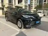 2023 Toyota Sienna 2.5L 189HP L4 E-CVT Hybrid