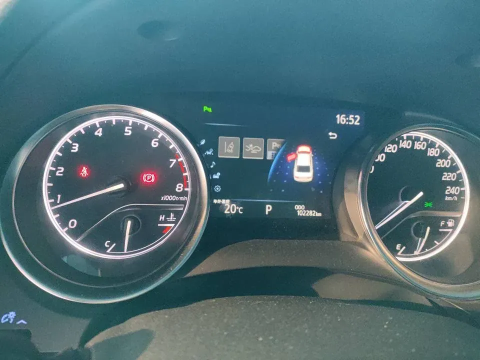 2019 Toyota Camry 2.0L 178HP L4 CVT,autocango,china used car exporter,china ev exporter,chinese used car exporter,chinese used ev exporter