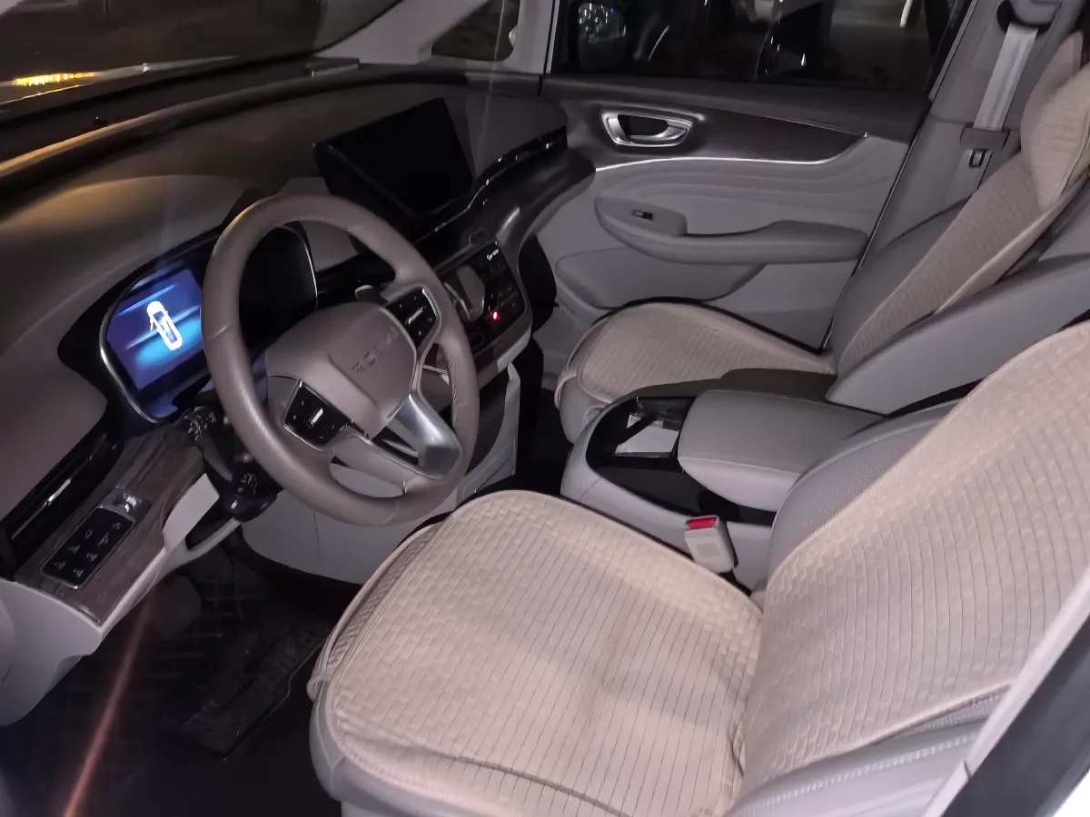 2022 Roewe iMAX8 2.0T 234HP L4 8AT,autocango,china used car exporter,china ev exporter,chinese used car exporter,chinese used ev exporter