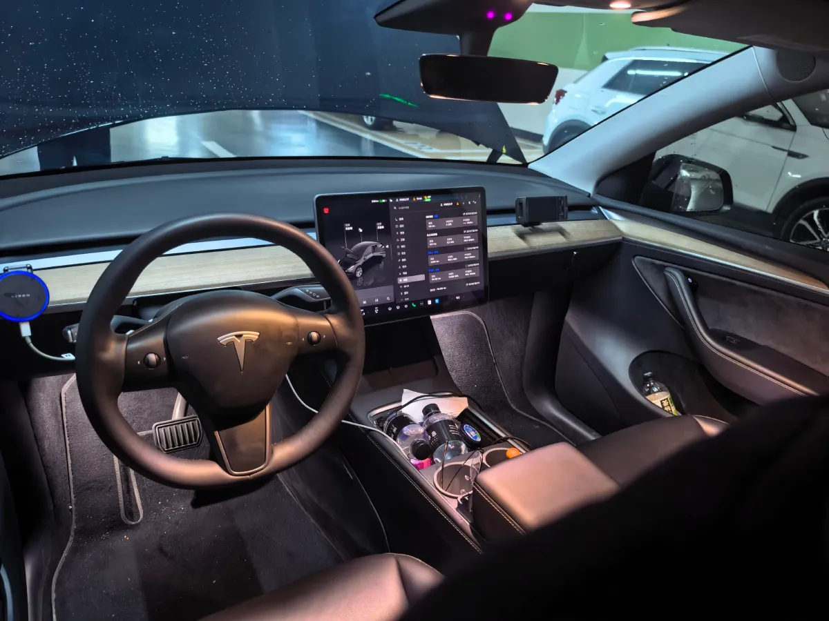 2022 Tesla Model Y BEV 60KWH,autocango,china used car exporter,china ev exporter,chinese used car exporter,chinese used ev exporter