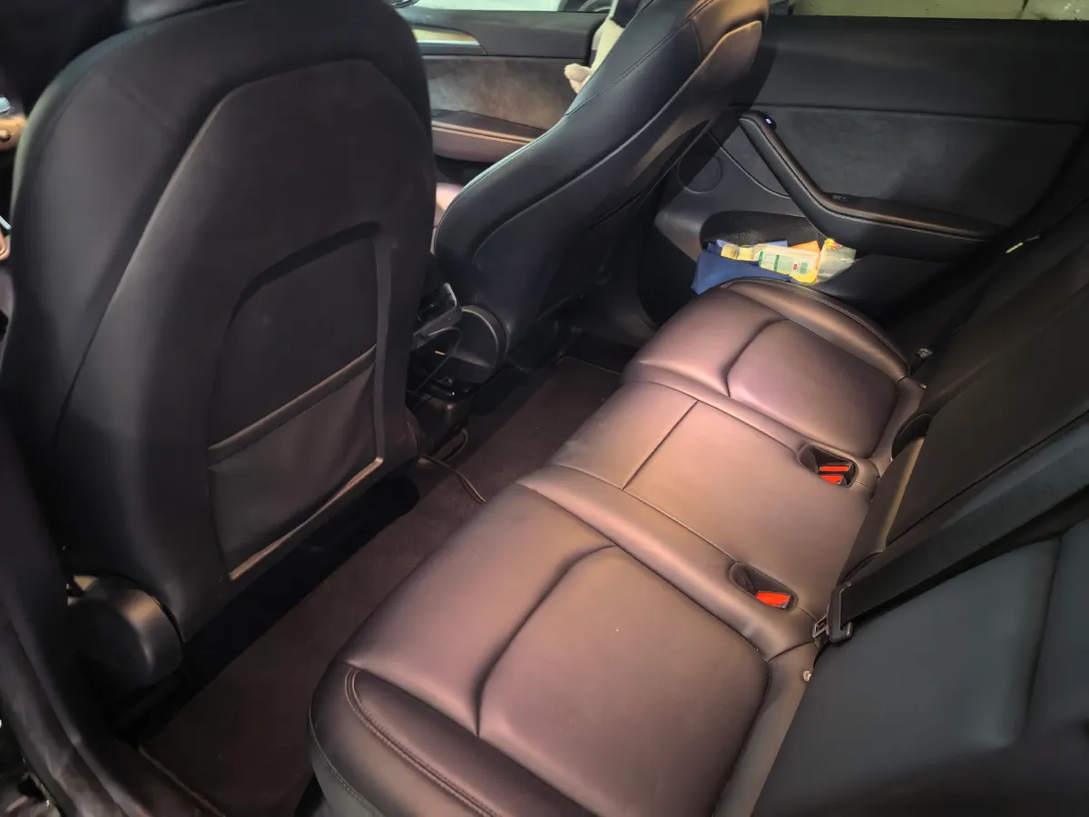 2022 Tesla Model Y BEV 60KWH,autocango,china used car exporter,china ev exporter,chinese used car exporter,chinese used ev exporter