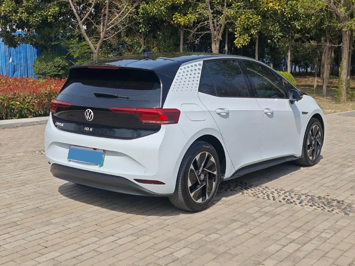 2023 Volkswagen ID.3 BEV 52.8KWH,autocango,china used car exporter,china ev exporter,chinese used car exporter,chinese used ev exporter