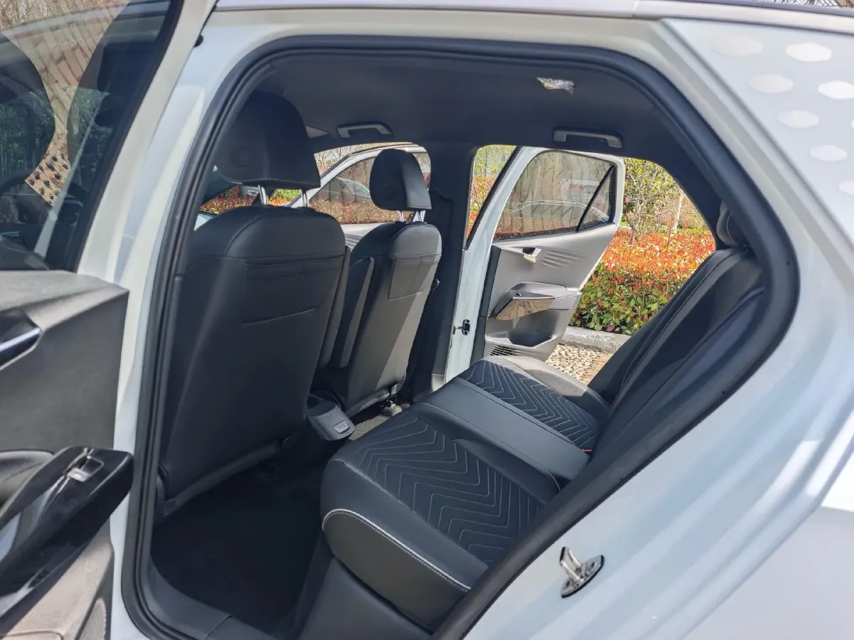 2023 Volkswagen ID.3 BEV 52.8KWH,autocango,china used car exporter,china ev exporter,chinese used car exporter,chinese used ev exporter