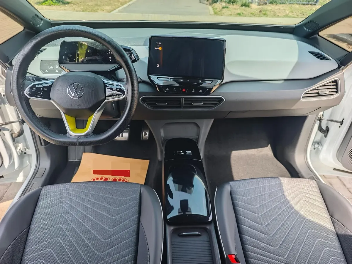2023 Volkswagen ID.3 BEV 52.8KWH,autocango,china used car exporter,china ev exporter,chinese used car exporter,chinese used ev exporter