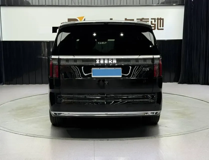 2024 Zeekr 009 BEV 108KWH,autocango,china used car exporter,china ev exporter,chinese used car exporter,chinese used ev exporter