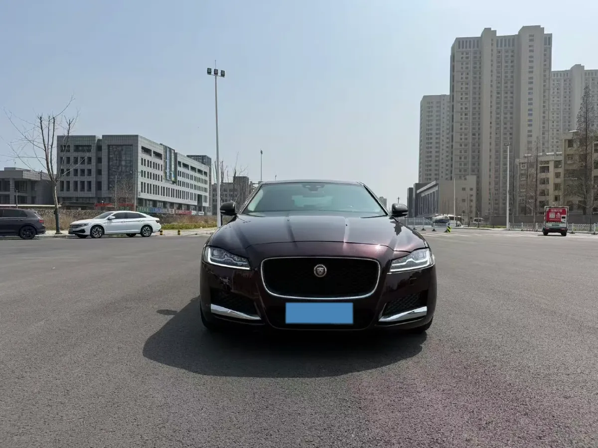 2018 Mercedes-Benz E Class 2.0T 184HP L4 9AT,autocango,china used car exporter,china ev exporter,chinese used car exporter,chinese used ev exporter