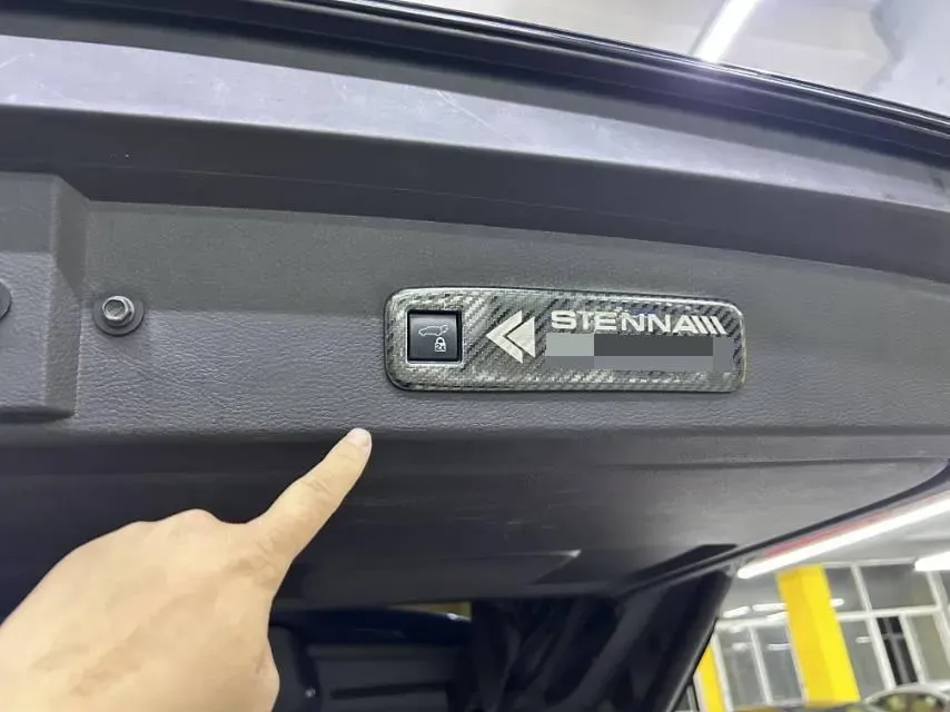 2023 Toyota Sienna 2.5L 189HP L4 E-CVT Hybrid,autocango,china used car exporter,china ev exporter,chinese used car exporter,chinese used ev exporter