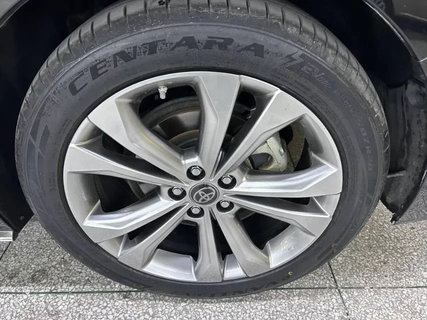 2023 Toyota Sienna 2.5L 189HP L4 E-CVT Hybrid,autocango,china used car exporter,china ev exporter,chinese used car exporter,chinese used ev exporter