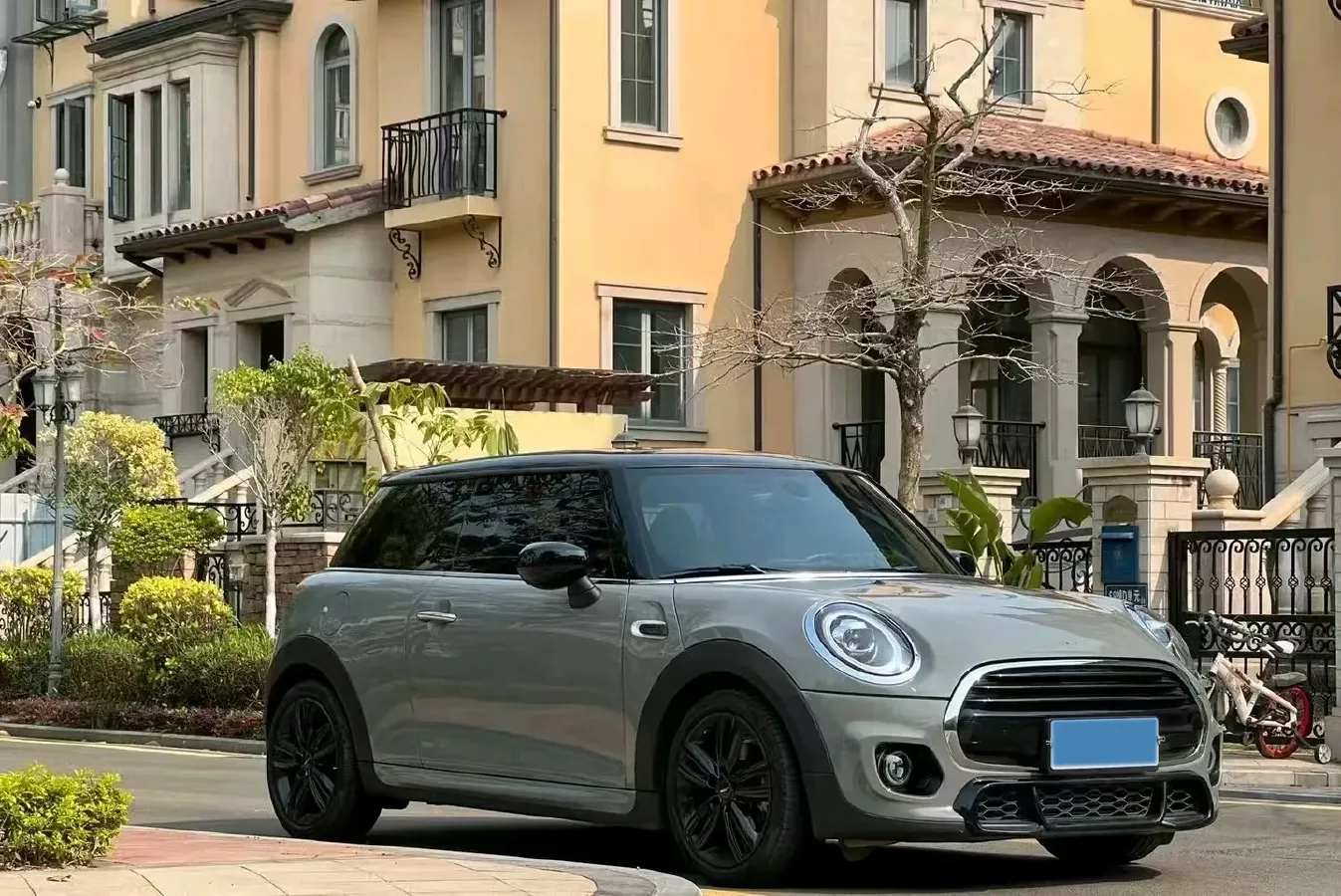 2020 MINI MINI 1.5T 136HP L3 7DCT,autocango,china used car exporter,china ev exporter,chinese used car exporter,chinese used ev exporter