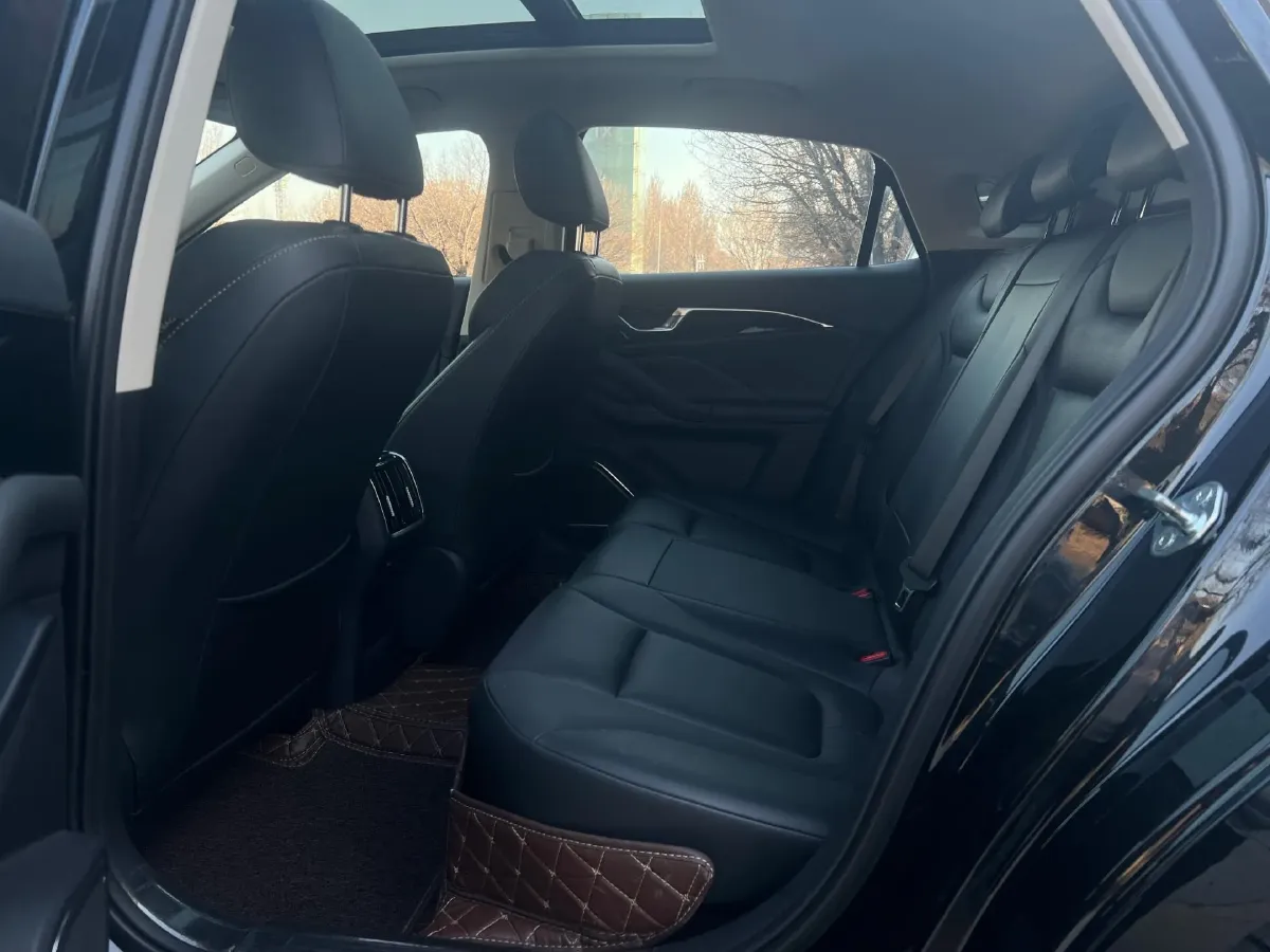 2022 DongFeng Fengon Fengon 580 1.5T 184HP L4 6AT,autocango,china used car exporter,china ev exporter,chinese used car exporter,chinese used ev exporter