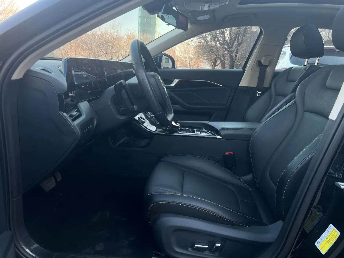 2022 DongFeng Fengon Fengon 580 1.5T 184HP L4 6AT,autocango,china used car exporter,china ev exporter,chinese used car exporter,chinese used ev exporter