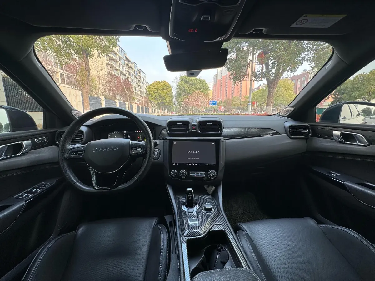 2021 LYNK&CO 03 2.0T 190HP L4 6AT,autocango,china used car exporter,china ev exporter,chinese used car exporter,chinese used ev exporter