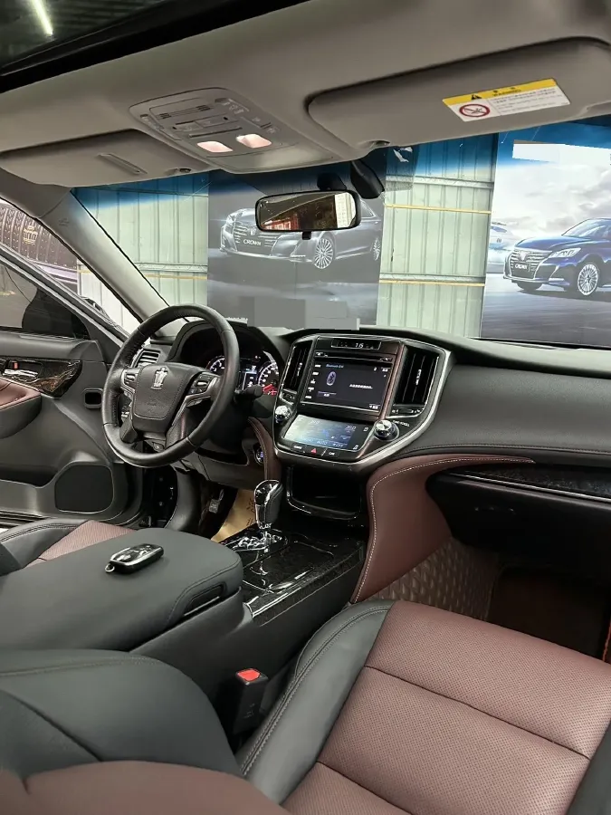 2018 Toyota Highlander 2.0T 220HP L4 6AT,autocango,china used car exporter,china ev exporter,chinese used car exporter,chinese used ev exporter