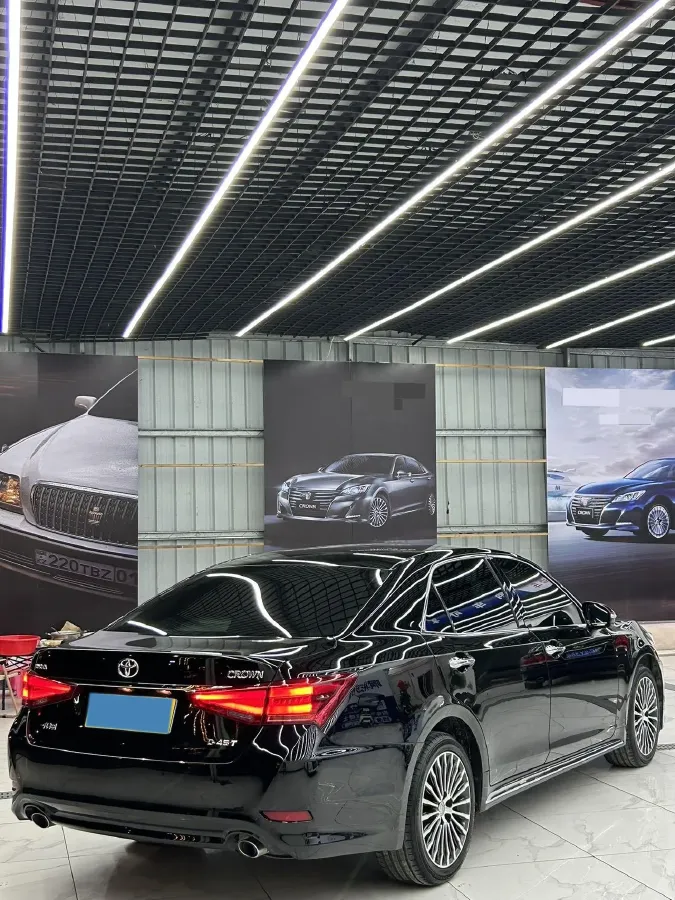 2018 Toyota Highlander 2.0T 220HP L4 6AT,autocango,china used car exporter,china ev exporter,chinese used car exporter,chinese used ev exporter