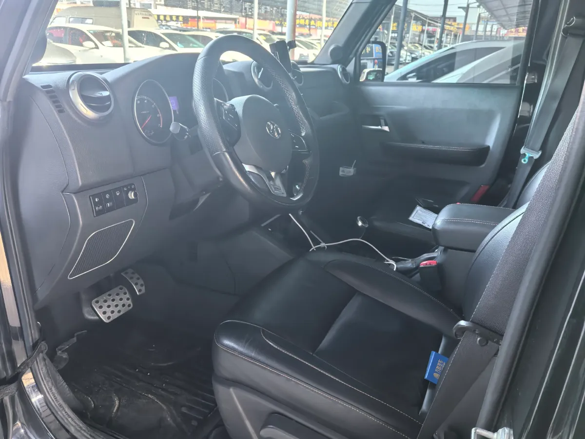 2017 Beijing BJ40 2.3T 250HP L4 6AT,autocango,china used car exporter,china ev exporter,chinese used car exporter,chinese used ev exporter