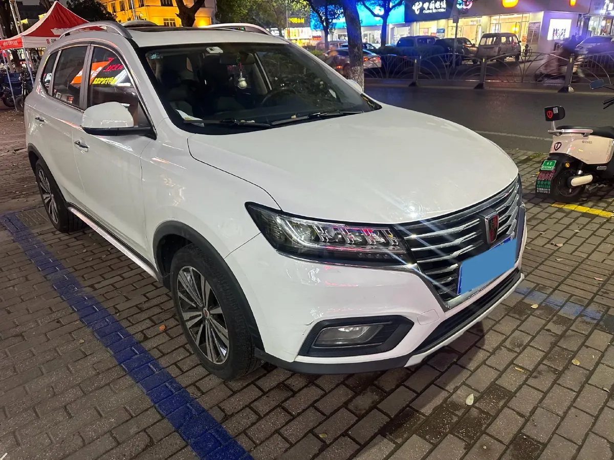 2020 Roewe i6 1.5T 169HP L4 7DCT,autocango,china used car exporter,china ev exporter,chinese used car exporter,chinese used ev exporter
