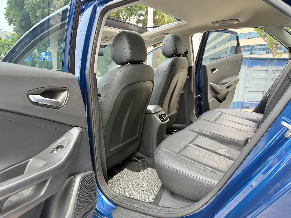 2019 Hyundai La Festa 1.6T 204HP L4 7DCT,autocango,china used car exporter,china ev exporter,chinese used car exporter,chinese used ev exporter