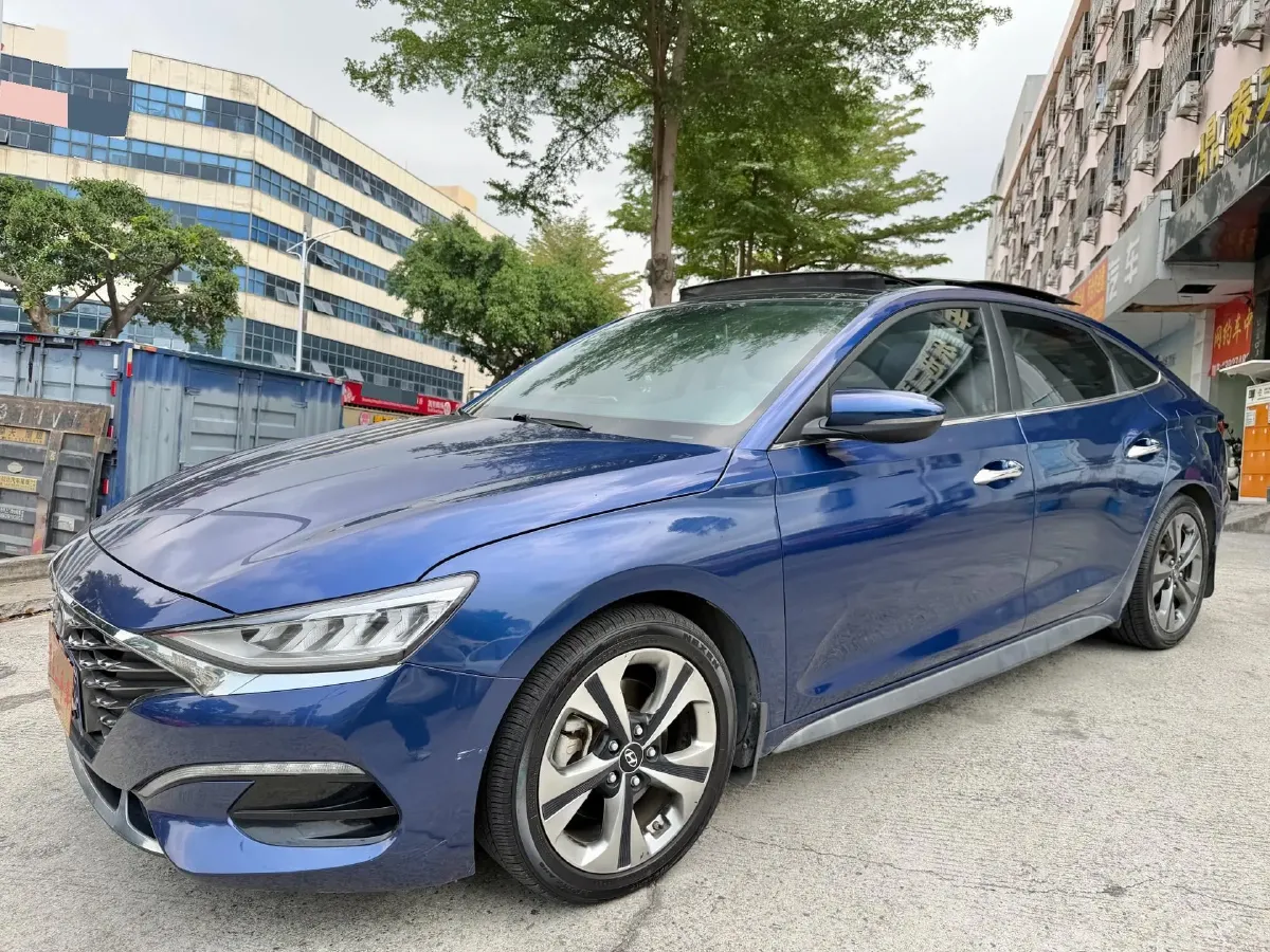 2019 Hyundai La Festa 1.6T 204HP L4 7DCT,autocango,china used car exporter,china ev exporter,chinese used car exporter,chinese used ev exporter