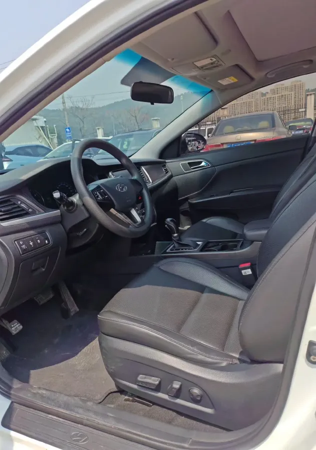 2019 Hyundai Mistra 1.8L 143HP L4 6AT,autocango,china used car exporter,china ev exporter,chinese used car exporter,chinese used ev exporter
