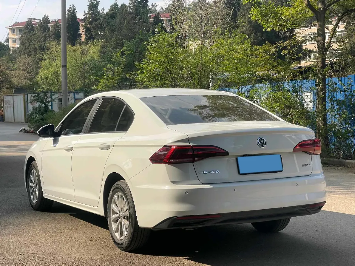 2020 Volkswagen Bora 1.5L 113HP L4 6AT,autocango,china used car exporter,china ev exporter,chinese used car exporter,chinese used ev exporter