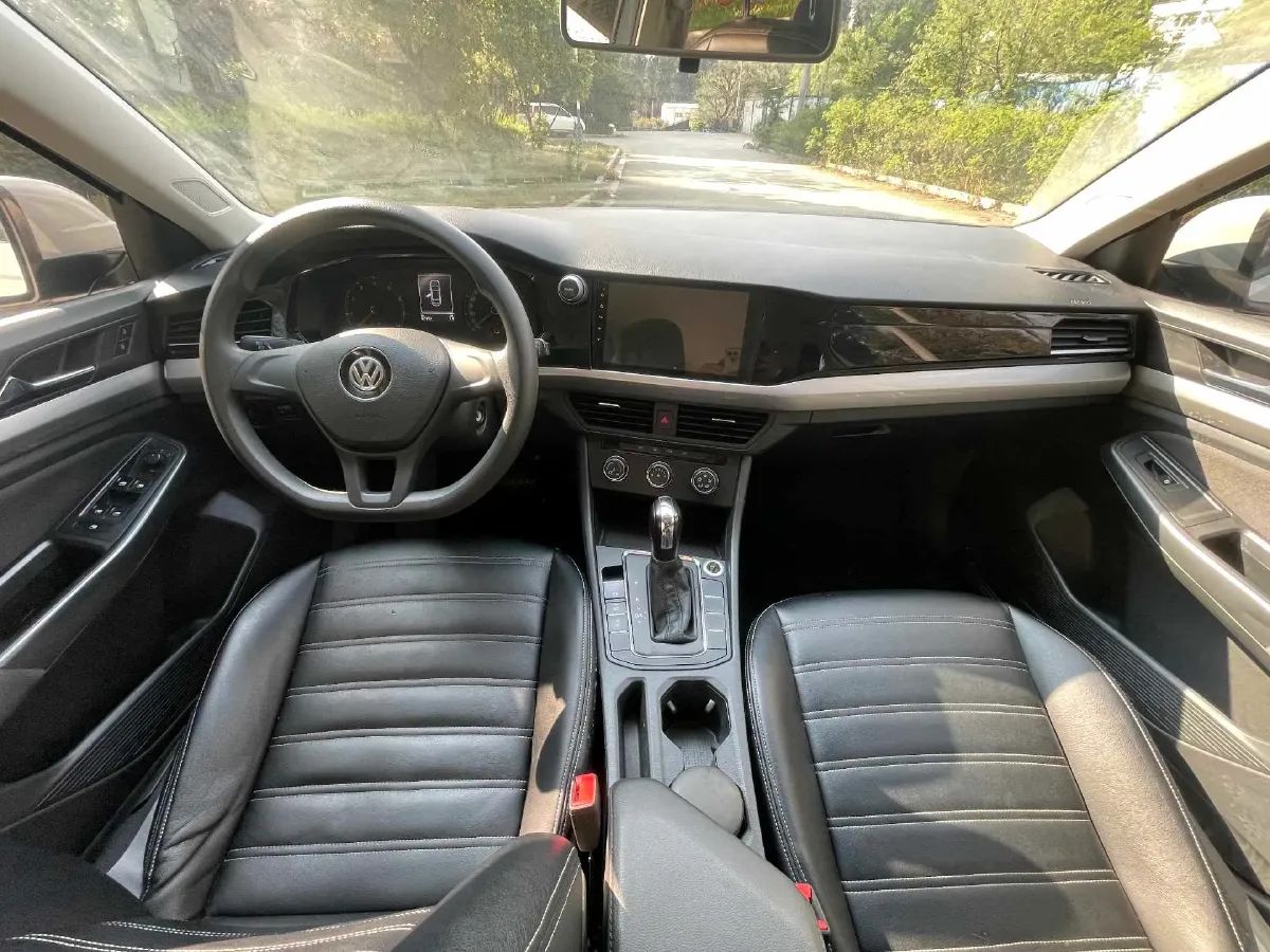 2020 Volkswagen Bora 1.5L 113HP L4 6AT,autocango,china used car exporter,china ev exporter,chinese used car exporter,chinese used ev exporter