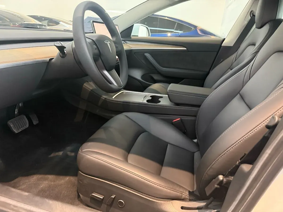 2022 Tesla Model 3 BEV 60KWH,autocango,china used car exporter,china ev exporter,chinese used car exporter,chinese used ev exporter