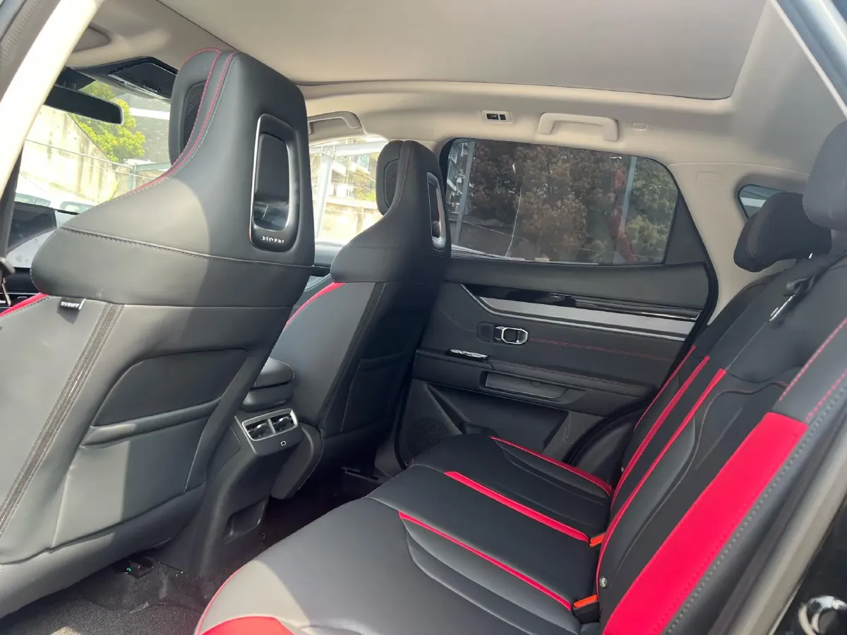 2024 Jetour DASHING 1.5T 156HP L4 6DCT,autocango,china used car exporter,china ev exporter,chinese used car exporter,chinese used ev exporter