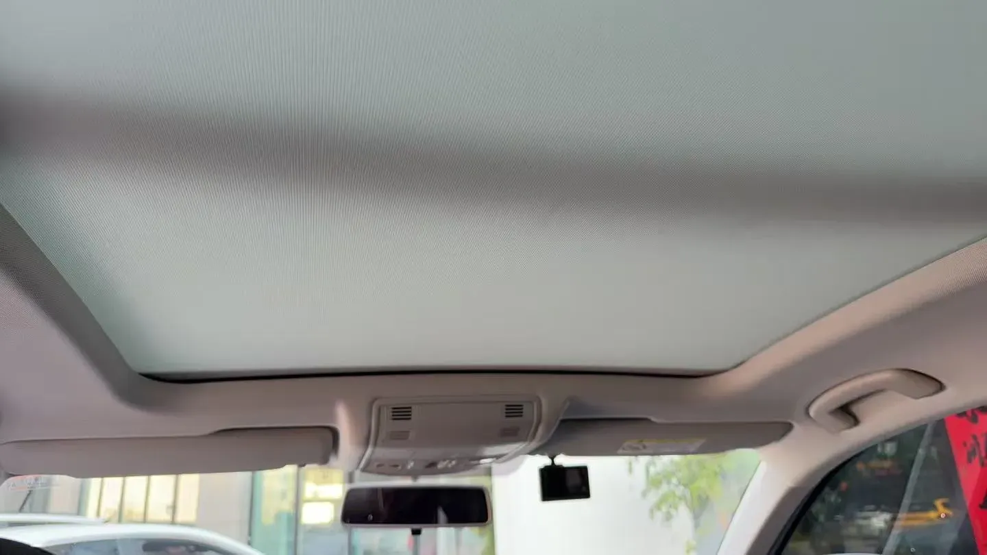 2023 Volkswagen T-Roc 1.4T 150HP L4 7DCT,autocango,china used car exporter,china ev exporter,chinese used car exporter,chinese used ev exporter