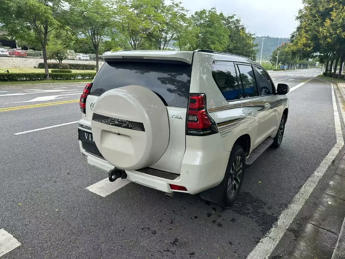 2023 Iveco DeYi 2.5T 122HP L4 6AT,autocango,china used car exporter,china ev exporter,chinese used car exporter,chinese used ev exporter