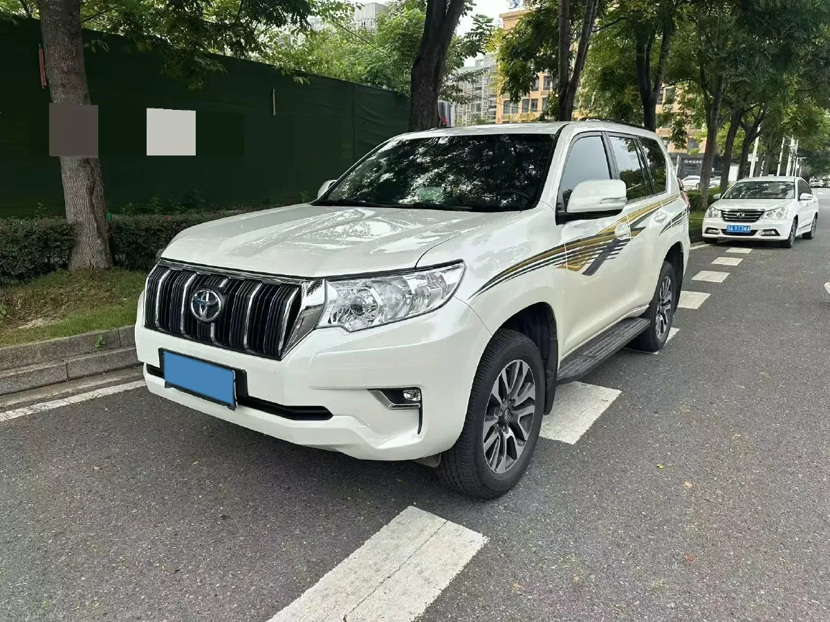 2023 Iveco DeYi 2.5T 122HP L4 6AT,autocango,china used car exporter,china ev exporter,chinese used car exporter,chinese used ev exporter