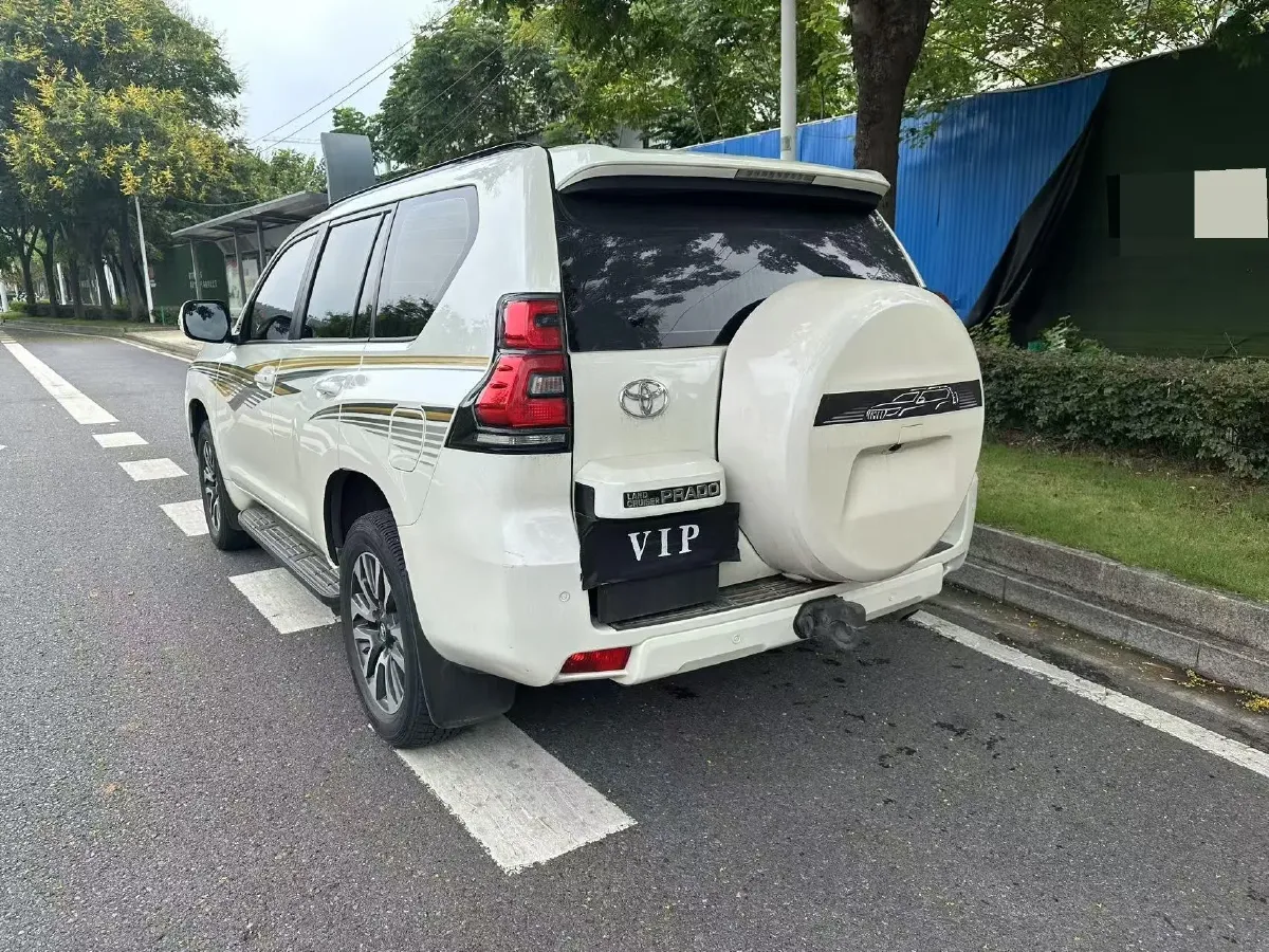 2023 Iveco DeYi 2.5T 122HP L4 6AT,autocango,china used car exporter,china ev exporter,chinese used car exporter,chinese used ev exporter