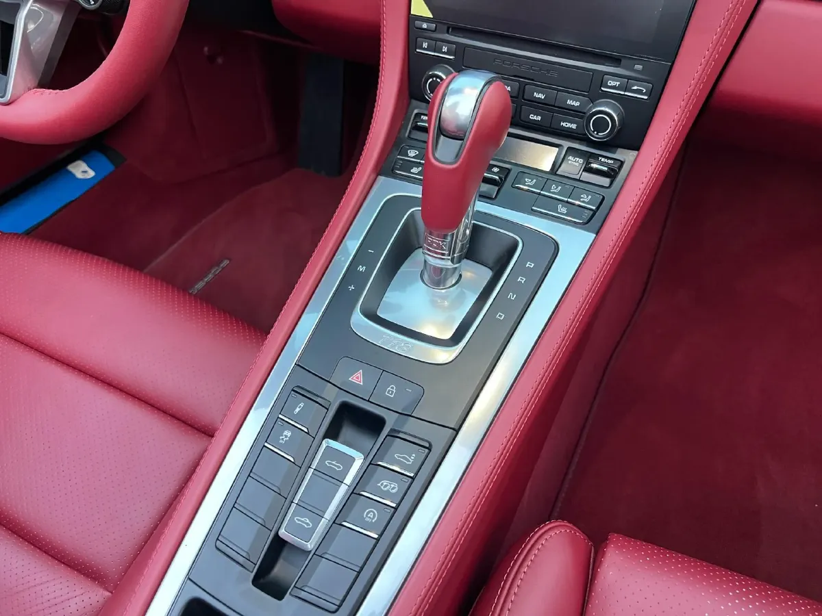 2022 Porsche 718 2.0T 300HP H4 7DCT,autocango,china used car exporter,china ev exporter,chinese used car exporter,chinese used ev exporter