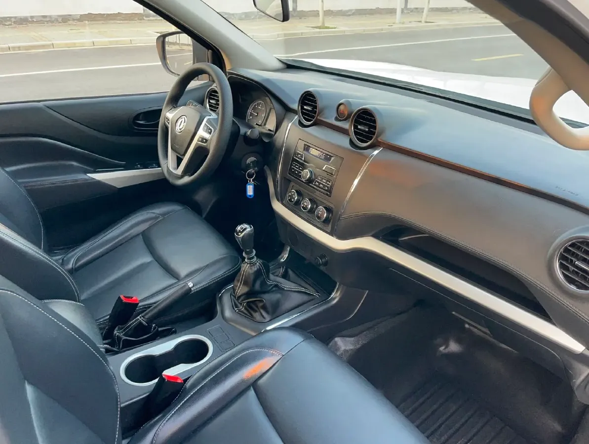 2020 Dongfeng RuiQi 6 2.3T 163HP L4 6MT,autocango,china used car exporter,china ev exporter,chinese used car exporter,chinese used ev exporter