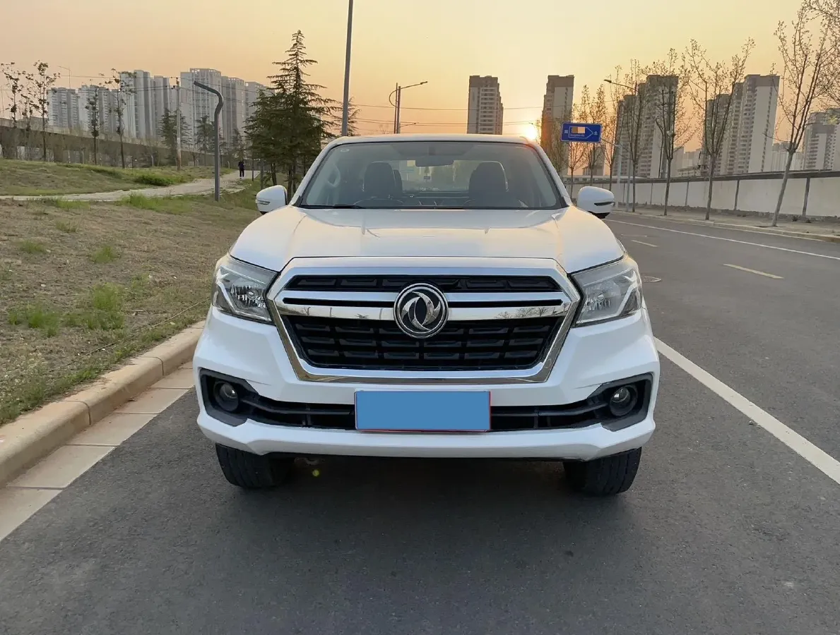 2020 Dongfeng RuiQi 6 2.3T 163HP L4 6MT,autocango,china used car exporter,china ev exporter,chinese used car exporter,chinese used ev exporter