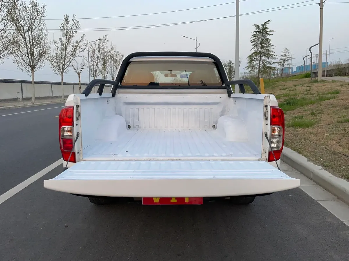 2020 Dongfeng RuiQi 6 2.3T 163HP L4 6MT,autocango,china used car exporter,china ev exporter,chinese used car exporter,chinese used ev exporter