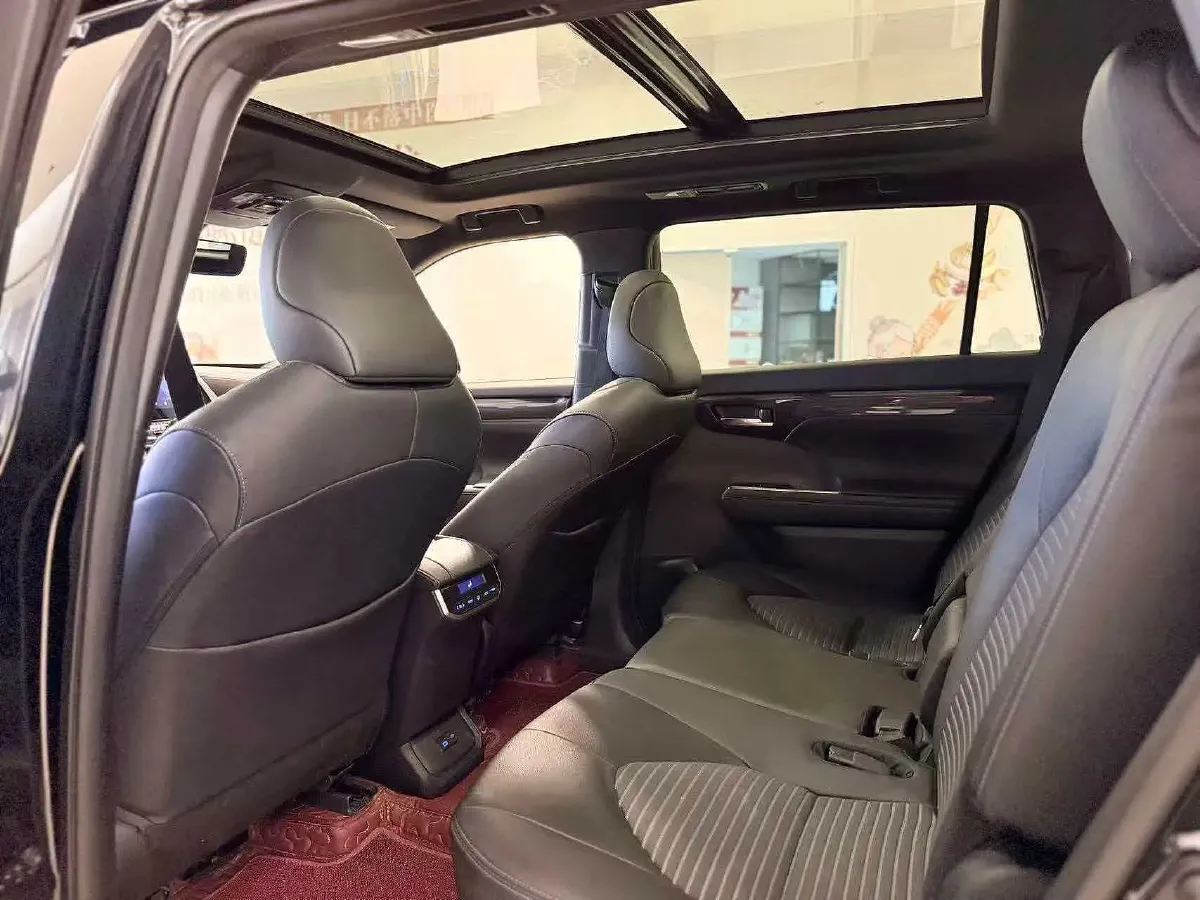 2021 Toyota Crown Kluger 2.5L 192HP L4 E-CVT Hybrid,autocango,china used car exporter,china ev exporter,chinese used car exporter,chinese used ev exporter