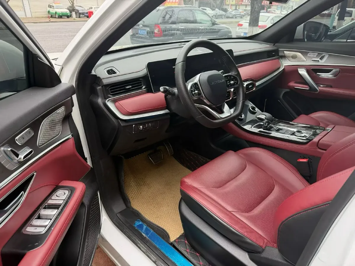 2021 Jetour X70 Plus 1.6T 197HP L4 7DCT,autocango,china used car exporter,china ev exporter,chinese used car exporter,chinese used ev exporter