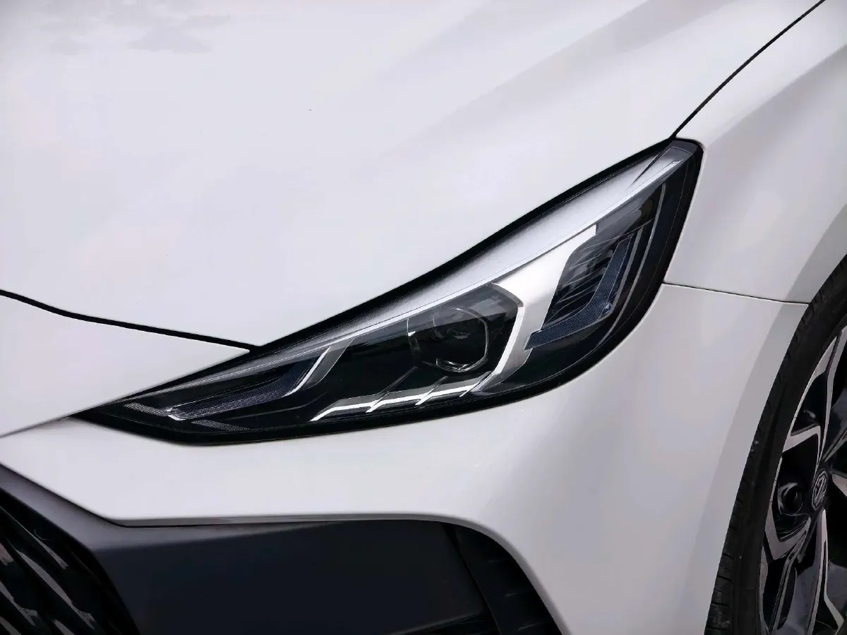 2023 MG 5 1.5L 129HP L4 CVT,autocango,china used car exporter,china ev exporter,chinese used car exporter,chinese used ev exporter