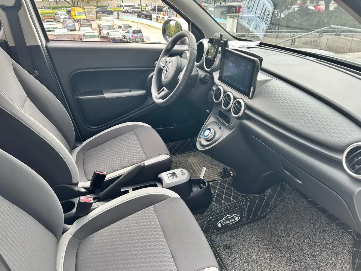 2019 Roewe Ei5 BEV 52.5KWH,autocango,china used car exporter,china ev exporter,chinese used car exporter,chinese used ev exporter