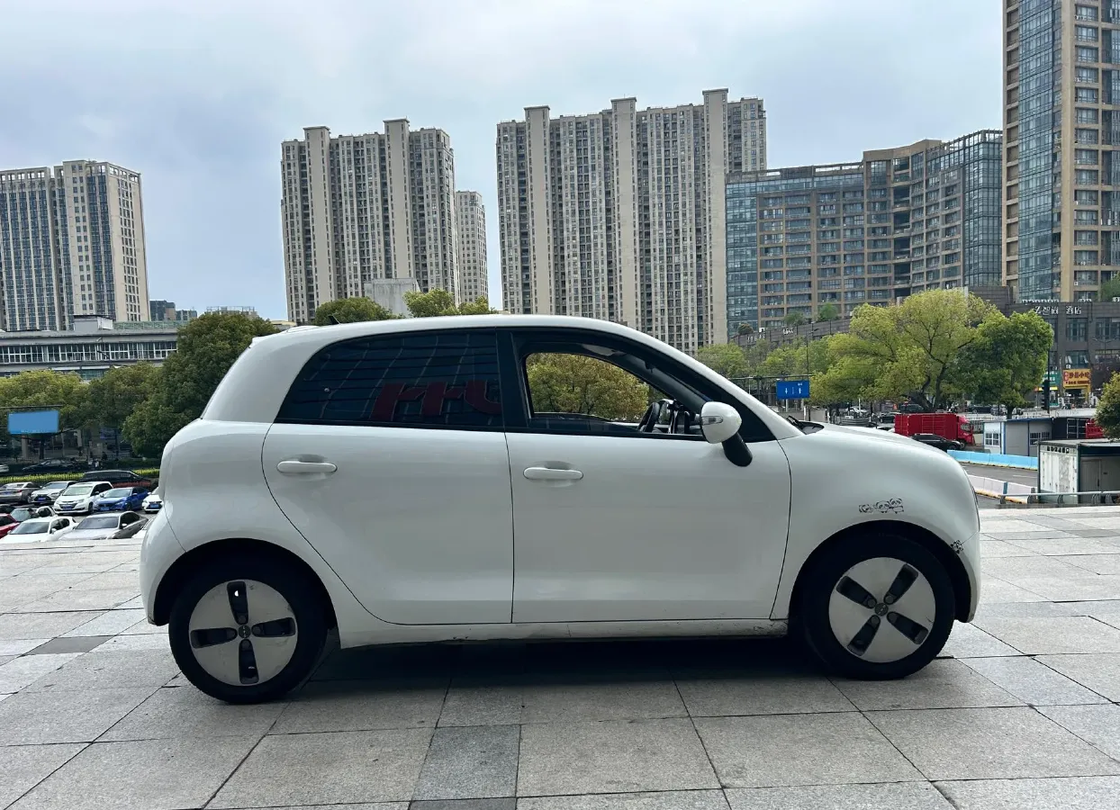2019 Roewe Ei5 BEV 52.5KWH,autocango,china used car exporter,china ev exporter,chinese used car exporter,chinese used ev exporter