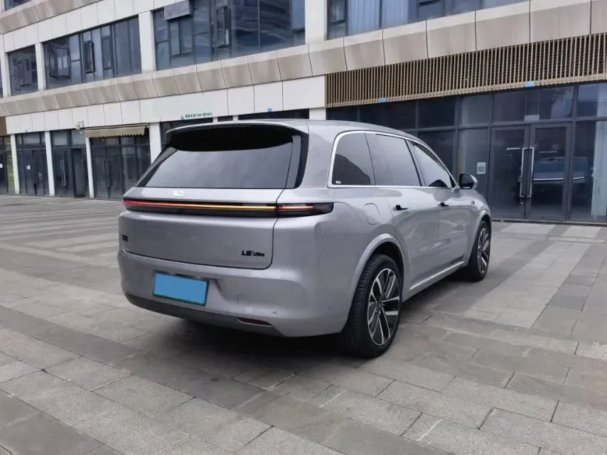 2024 Ford Bronco 2.3T 275HP L4 10AT,autocango,china used car exporter,china ev exporter,chinese used car exporter,chinese used ev exporter