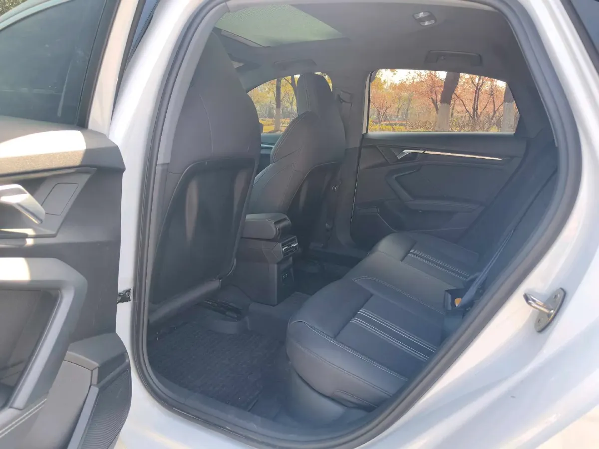 2022 Audi A3 1.4T 150HP L4 7DCT,autocango,china used car exporter,china ev exporter,chinese used car exporter,chinese used ev exporter