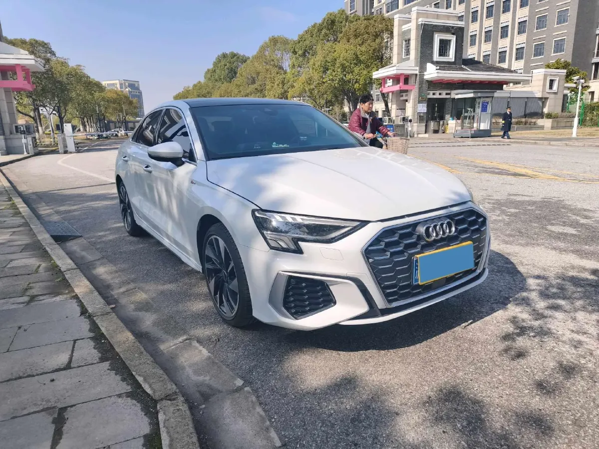 2022 Audi A3 1.4T 150HP L4 7DCT,autocango,china used car exporter,china ev exporter,chinese used car exporter,chinese used ev exporter