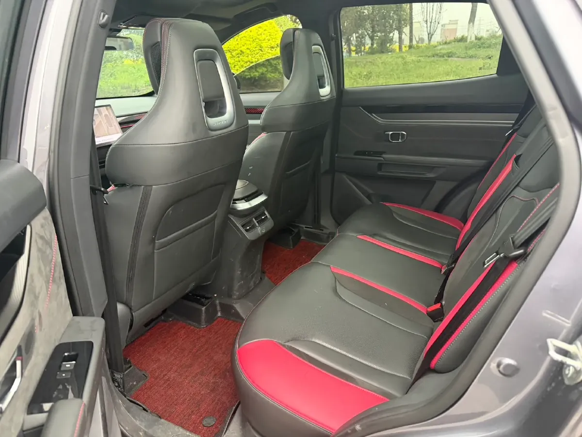 2022 Jetour DASHING 1.6T 197HP L4 7DCT,autocango,china used car exporter,china ev exporter,chinese used car exporter,chinese used ev exporter