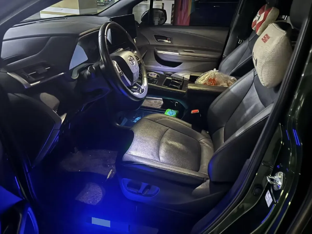 2021 Toyota Sienna 2.5L 192HP L4 E-CVT Hybrid,autocango,china used car exporter,china ev exporter,chinese used car exporter,chinese used ev exporter