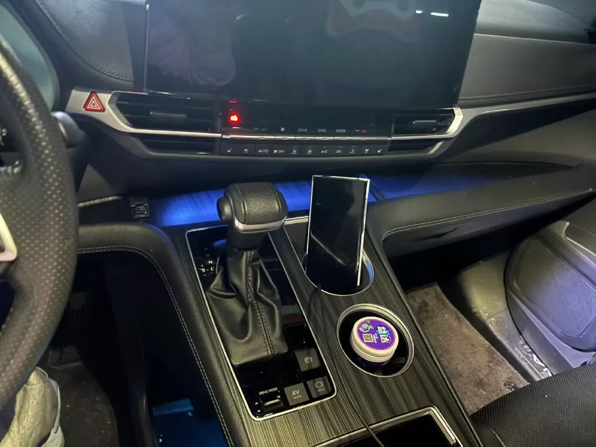 2021 Toyota Sienna 2.5L 192HP L4 E-CVT Hybrid,autocango,china used car exporter,china ev exporter,chinese used car exporter,chinese used ev exporter