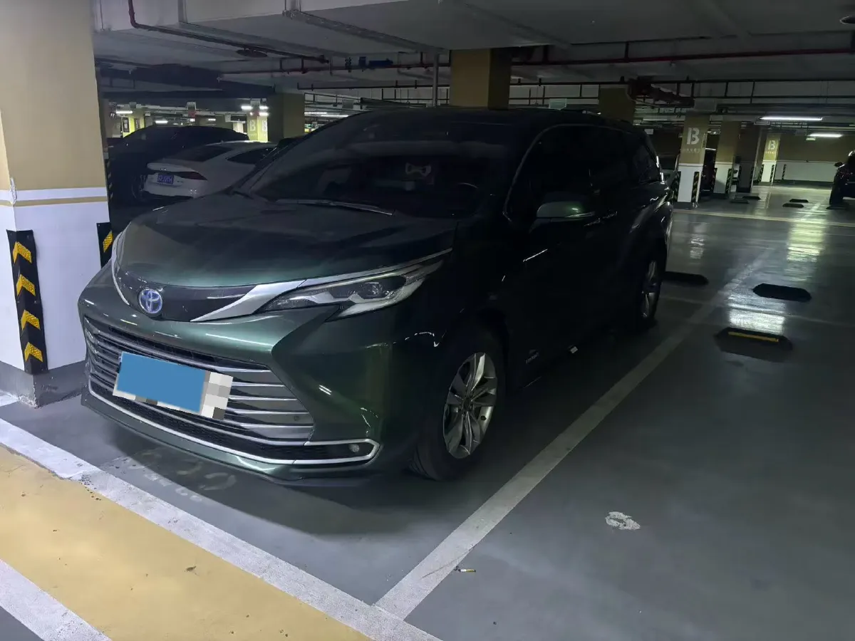 2021 Toyota Sienna 2.5L 192HP L4 E-CVT Hybrid,autocango,china used car exporter,china ev exporter,chinese used car exporter,chinese used ev exporter