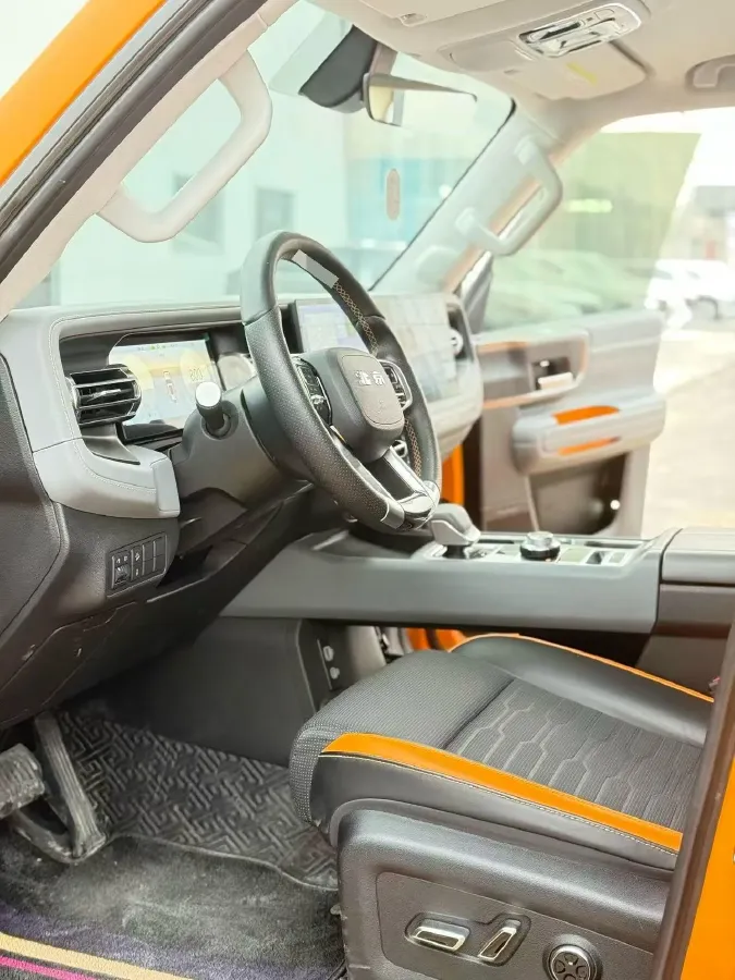 2024 Beijing BJ40 2.0T 245HP L4 8AT,autocango,china used car exporter,china ev exporter,chinese used car exporter,chinese used ev exporter